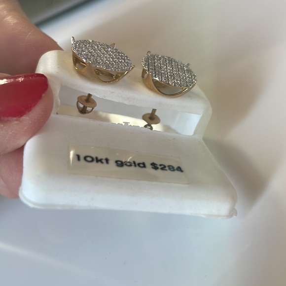 - 10 KT. Solid Gold round earrings 💎 diamond studs - Picture 6 of 6
